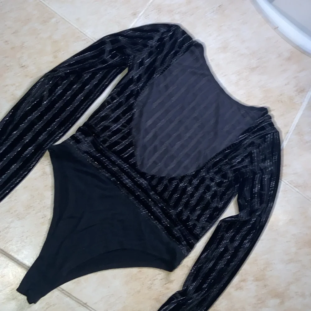 SUPERDOWN size M phyllis bodysuit - Picture 4 of 6
